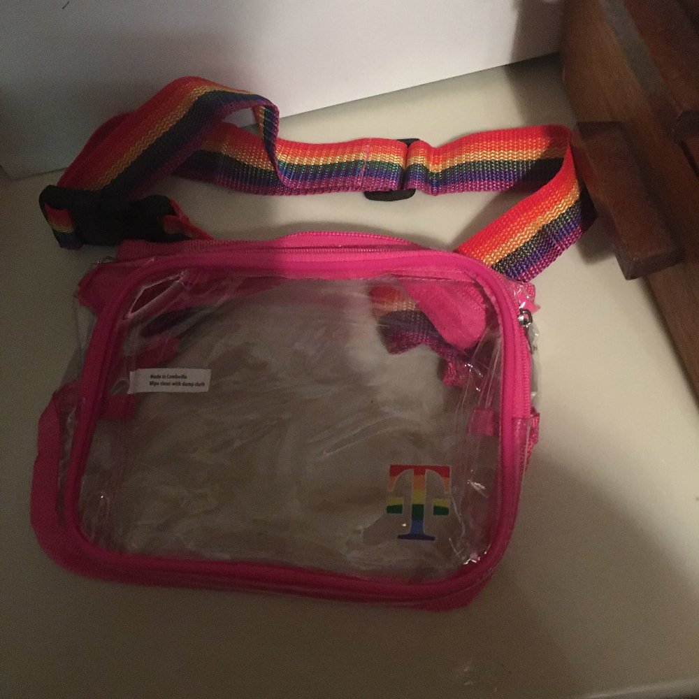 COPY - 🌈T-Mobile Gay Fanny Pack - 242  $12 or 🎉